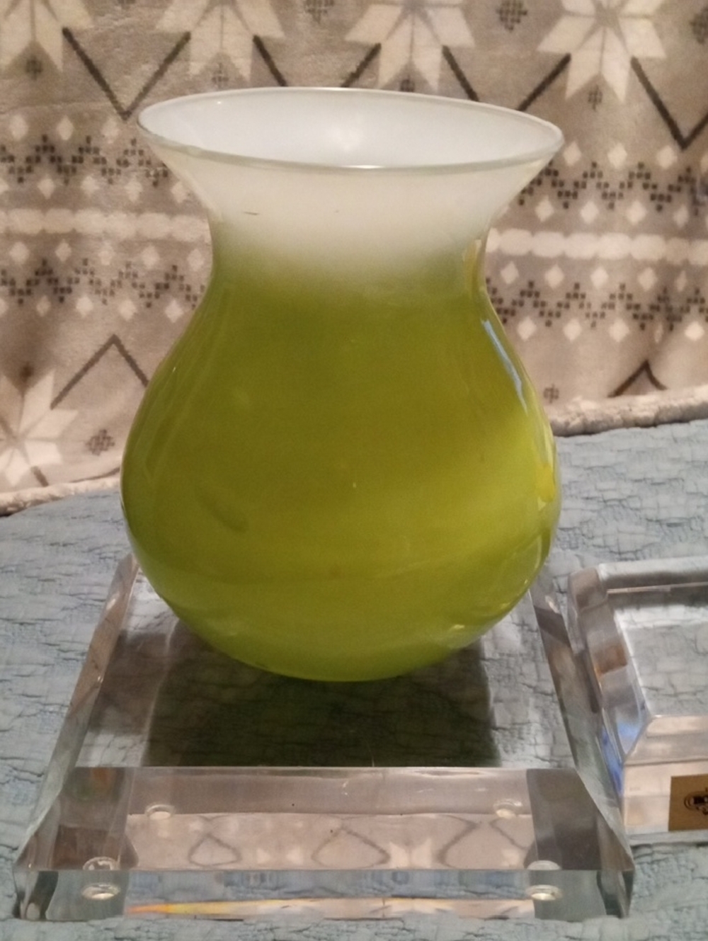 Source Unknown Lime Green and Frosted White Glass Vase